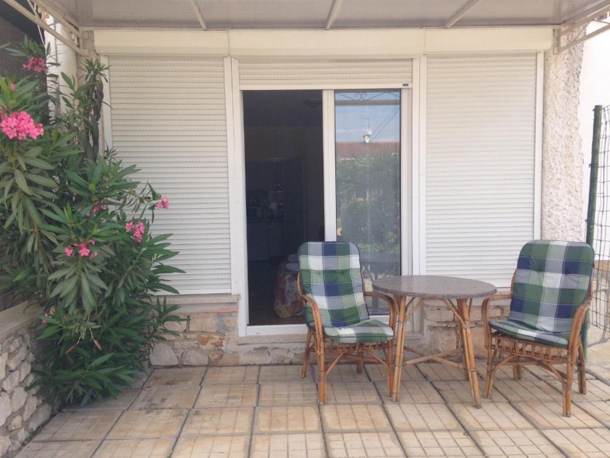 פורץ Apartman Alexandra מראה חיצוני תמונה